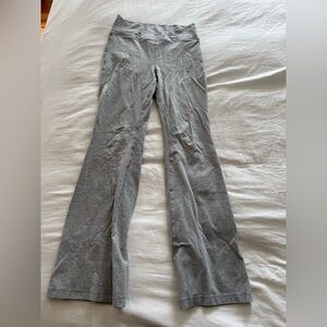 TNA medium leggings
